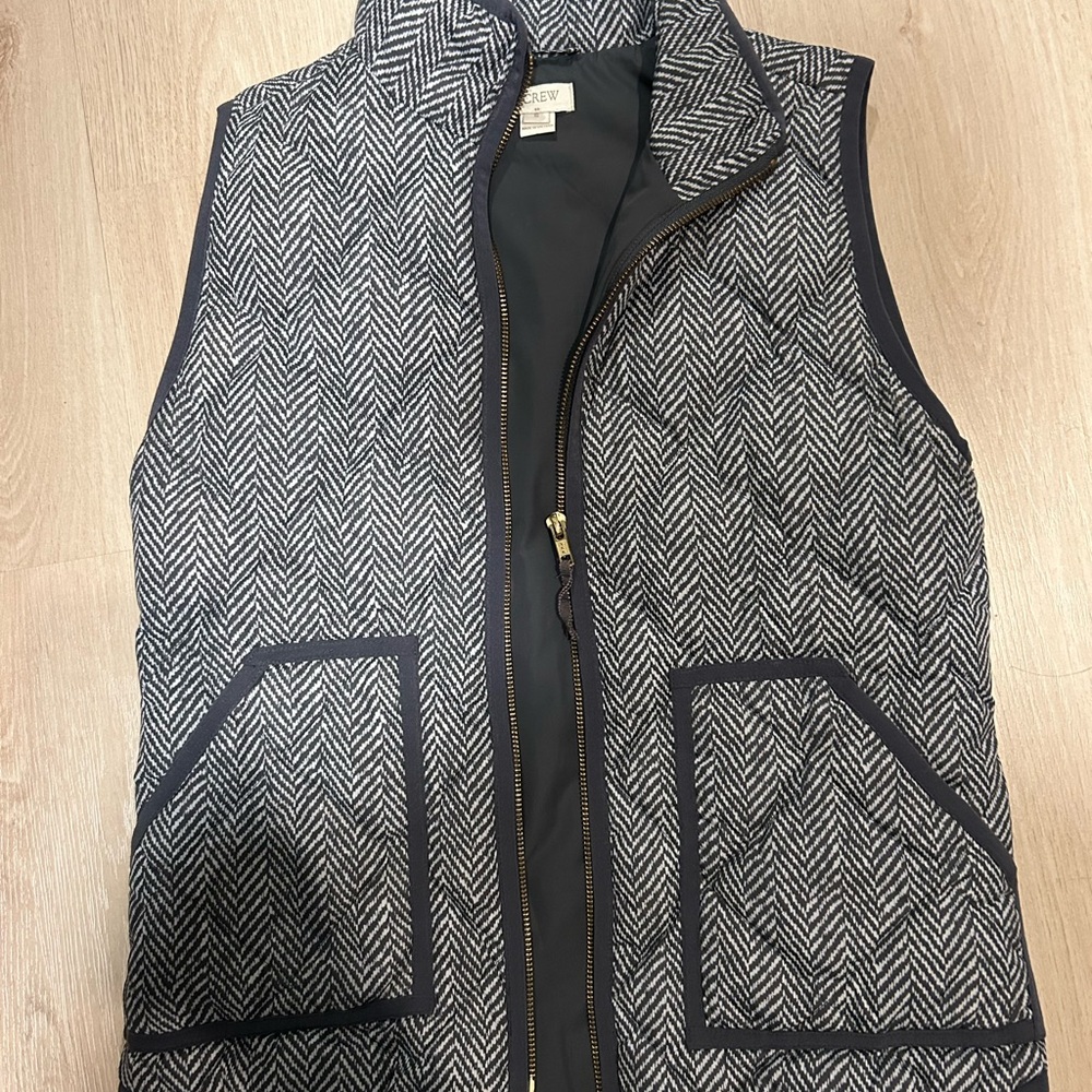 J Crew Black and White Herringbone Vest